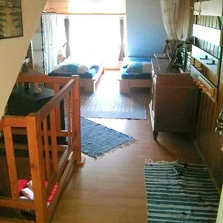 Ferienwohnungen-willrich-ferienwohnung-1 *