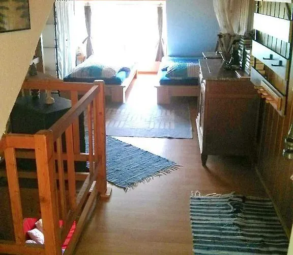 Ferienwohnungen-willrich-ferienwohnung-1 *